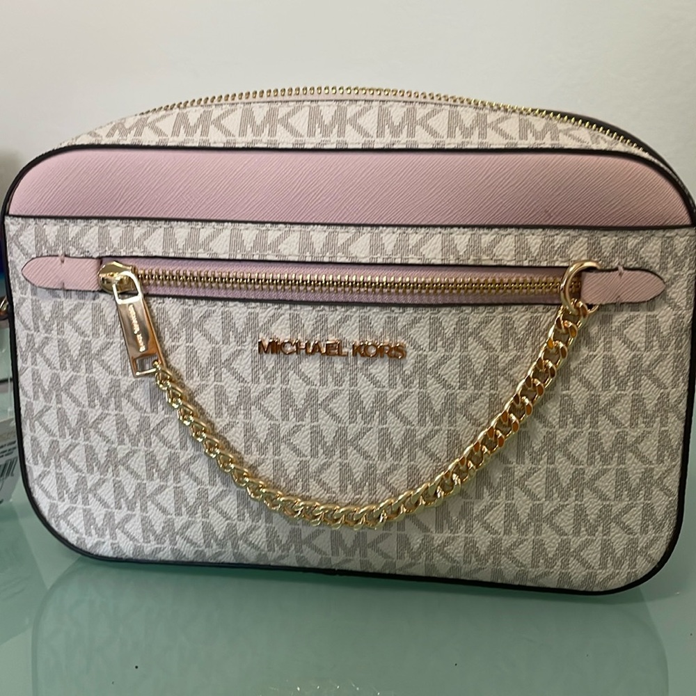 Michael Kors Jet Set Cross bag